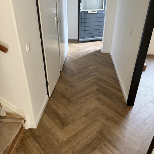 Visgraat PVC Vloer met Vloerverwarming – Project Peulenakker, Zoetermeer (135 m²) (1)